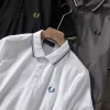 Hochwertiges Kurzarm-Shirt aus schwarzer Baumwolle von Fred Perry aus der Classic Collection