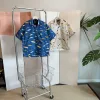 Bestseller der Columbia Kurzarm-Kollektion in Khaki-Print