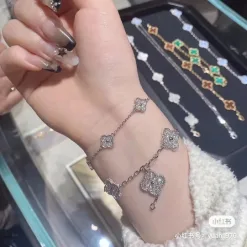 Hochwertiges Van Cleef & Arpels Armband Gold Kollektion