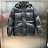 Luxus Prada Daunenjacke Schwarz Minimalistischer Luxus