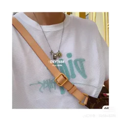 Bestseller Louis Vuitton Halsketten Silber Logo Stil
