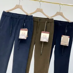 Premium Burberry Hose Gold Wolle Klassischer Stil