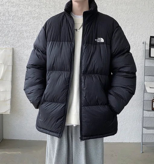 Bestseller-Kollektion aus Baumwollkleidung von The North Face