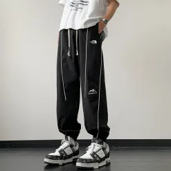 Premium The North Face Freizeithose Braun Casual Style