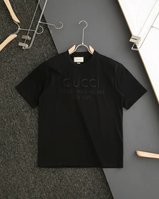 Hochwertiger Gucci Kurzarm-Schwarz-Uni-Stil