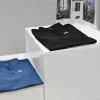 Hochwertiges Fila Kurzarmshirt aus weißer Seide im klassischen Stil