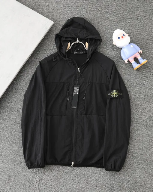 Luxus-Jacken von Stone Island aus schwarzem Nylon, klassische Kollektion