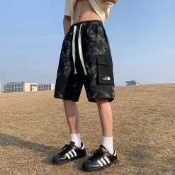 Bestseller The North Face Shorts Grün Casual Kollektion
