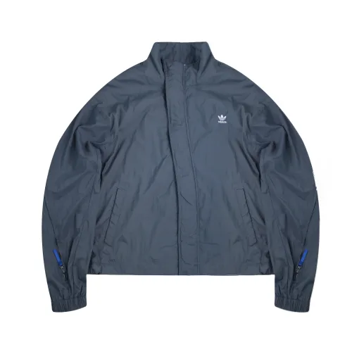 Premium Adidas Mantel Logo Kollektion