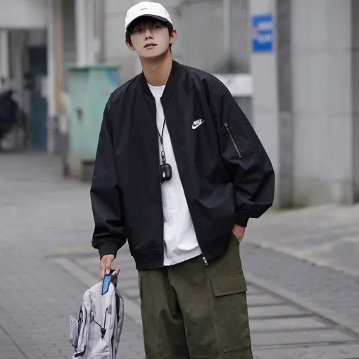 Bestseller Nike Mäntel Schwarz Casual Kollektion