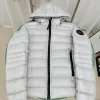 Luxus-Jacken von Canada Goose im weißen Fleece-Stil