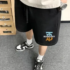 Hochwertige Burberry Shorts Black Logo Kollektion