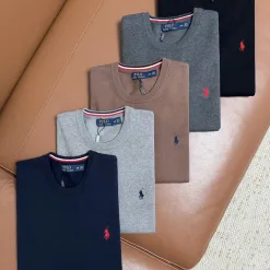 Hochwertige Ralph Lauren Pullover im schwarzen bestickten Stil