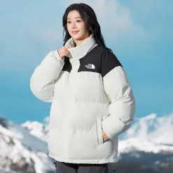 Luxusjacke von The North Face in Schwarz mit Baumwolldruck