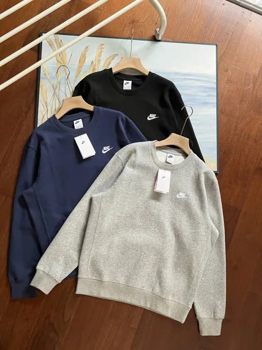 Premium Nike Sweatshirts Schwarzes Fleece Logo Luxus
