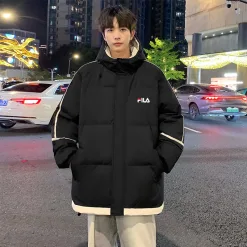 Premium Fila Jacke im schwarzen Stil