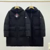 Hochwertige Prada Daunenjacken Schwarz Casual Luxury
