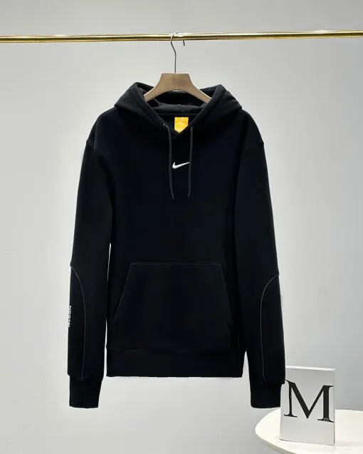 Premium Nike Sweatshirts Schwarzes Fleece Logo Luxus