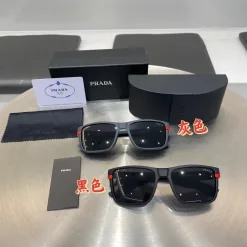 Hochwertige Prada Sonnenbrillen Black Collection