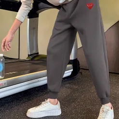 Balenciaga Jogginghose in Premiumqualität, Kollektion mit schwarzer Fleece-Stickerei