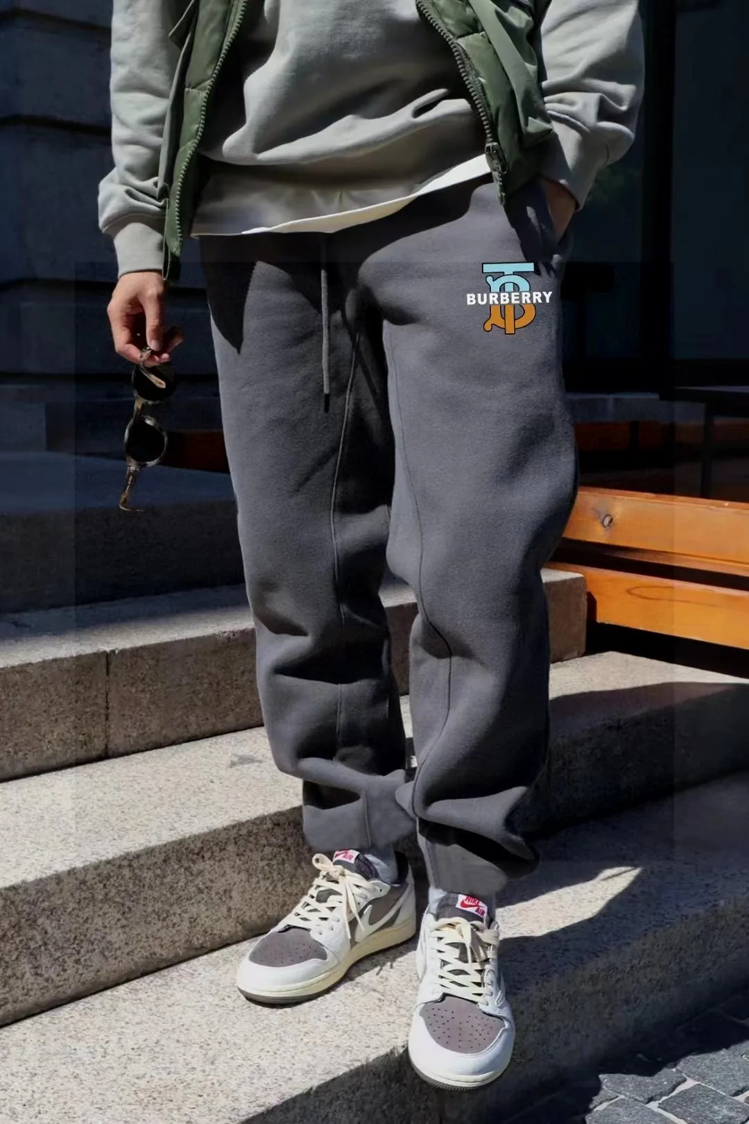Burberry Hosen