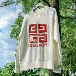 Luxus-Sweatshirts von Givenchy mit rotem Logo