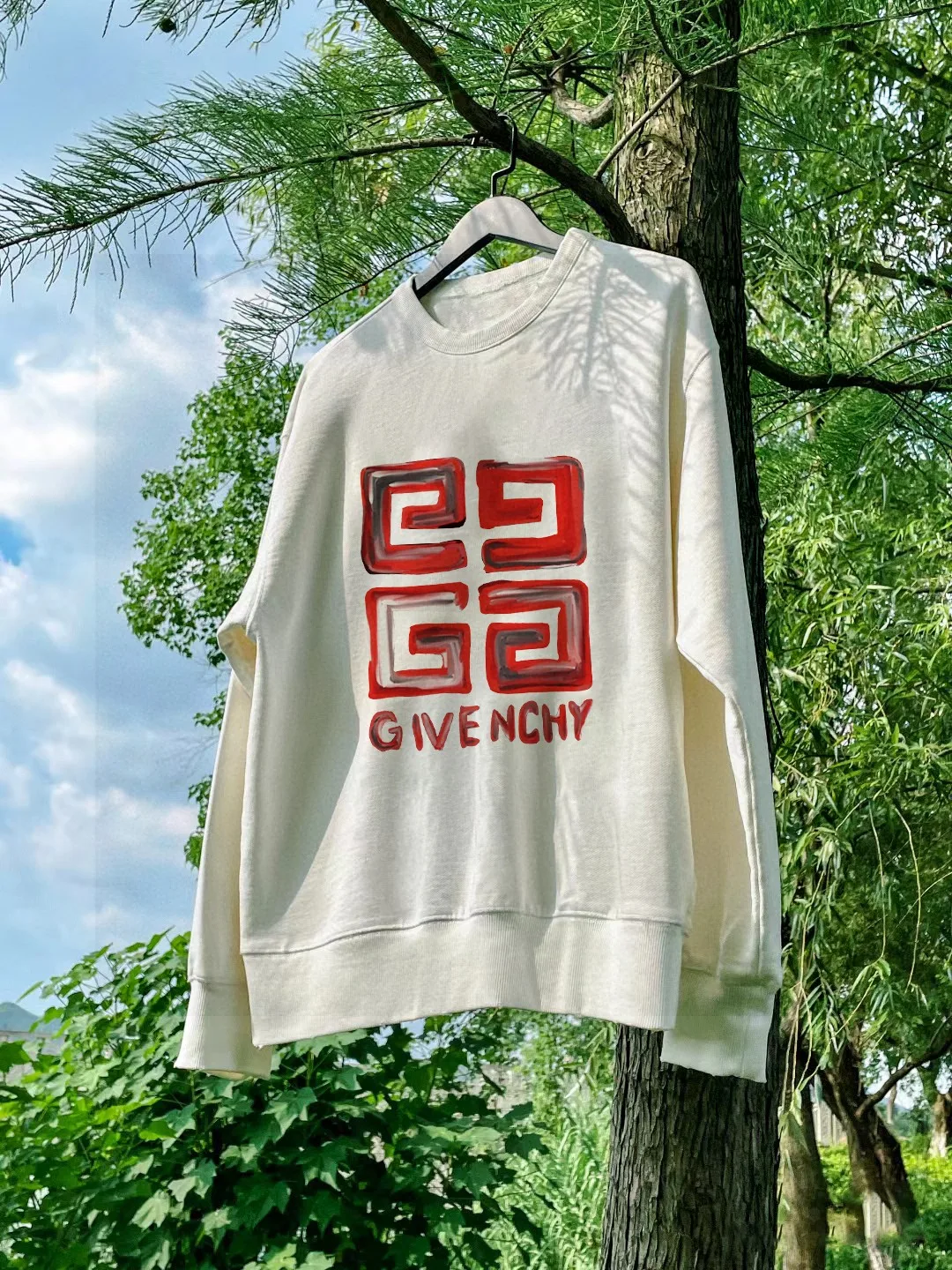 Givenchy Sweatshirts