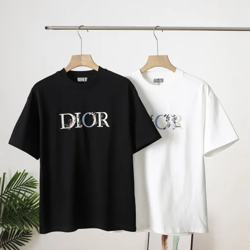Hochwertiges Dior Kurzarm-Shirt aus schwarzer Baumwolle mit Stickerei