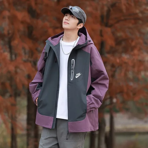 Bestseller Nike Mäntel Schwarz Patchwork Style