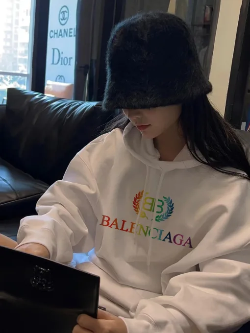 Hochwertige Balenciaga Sweatshirts im Regenbogen-Fleece-Farbverlaufsstil