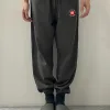 Meistverkaufte Balenciaga-Hosen aus roter Fleece-Logo-Kollektion