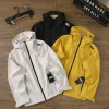 Premium Helly Hansen Jacken Schwarz Elegante Kollektion
