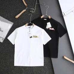 Bestseller: Kurzärmlige schwarze bestickte Dior-Kollektion aus Baumwolle