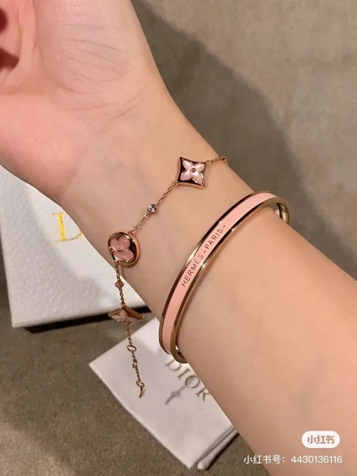 Bestseller Louis Vuitton Armband Pink Classic Collection