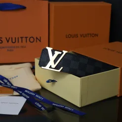 Bestseller Louis Vuitton Gürtel Schwarz Leder Luxus