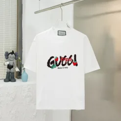 Hochwertige Gucci-Kollektion mit kurzen Ärmeln und schwarzem Baumwolldruck