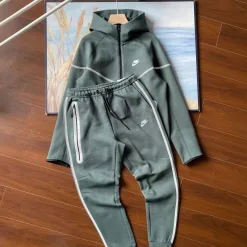Premium Nike Set im Baumwollstil