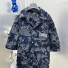 Premium Louis Vuitton Kurzarm-Denim im Monogramm-Stil