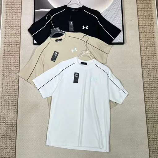 Bestseller Under Armour Kurzarm-Kollektion aus atmungsaktiver Seide in Khaki