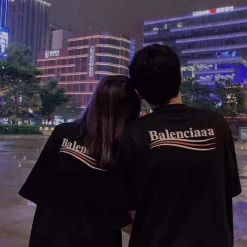 Hochwertige Balenciaga Kurzarm Schwarz Print Luxus