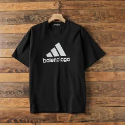 Premium Balenciaga Kurzarm Schwarzer Baumwolldruck