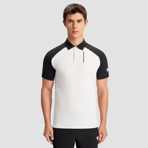 Hochwertiges Descente Kurzarm-Shirt aus weißer Baumwolle im eleganten Stil