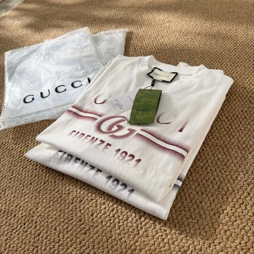 Premium Gucci Kurzarm-T-Shirt Schwarzer Baumwolldruck Luxus