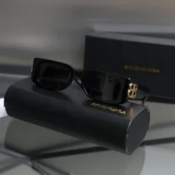 Premium Balenciaga Sonnenbrille im eleganten Stil