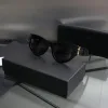 Premium Yves Saint Laurent Sonnenbrille im Logo-Stil