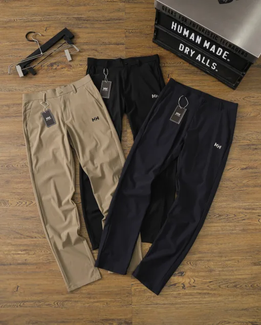 Luxuriöse Helly Hansen Shorts aus schwarzem Fleece der Urban Collection