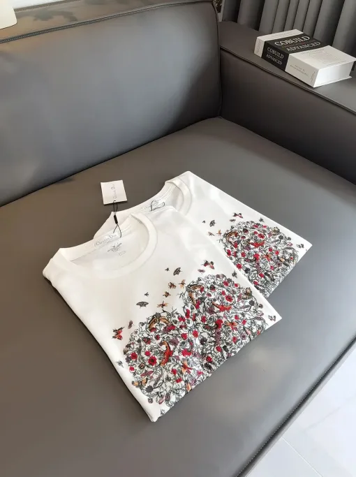 Hochwertiges Dior-Kurzarm-Shirt im weißen bestickten Stil