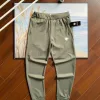 Premium Descente Hose im schwarzen Logo-Stil