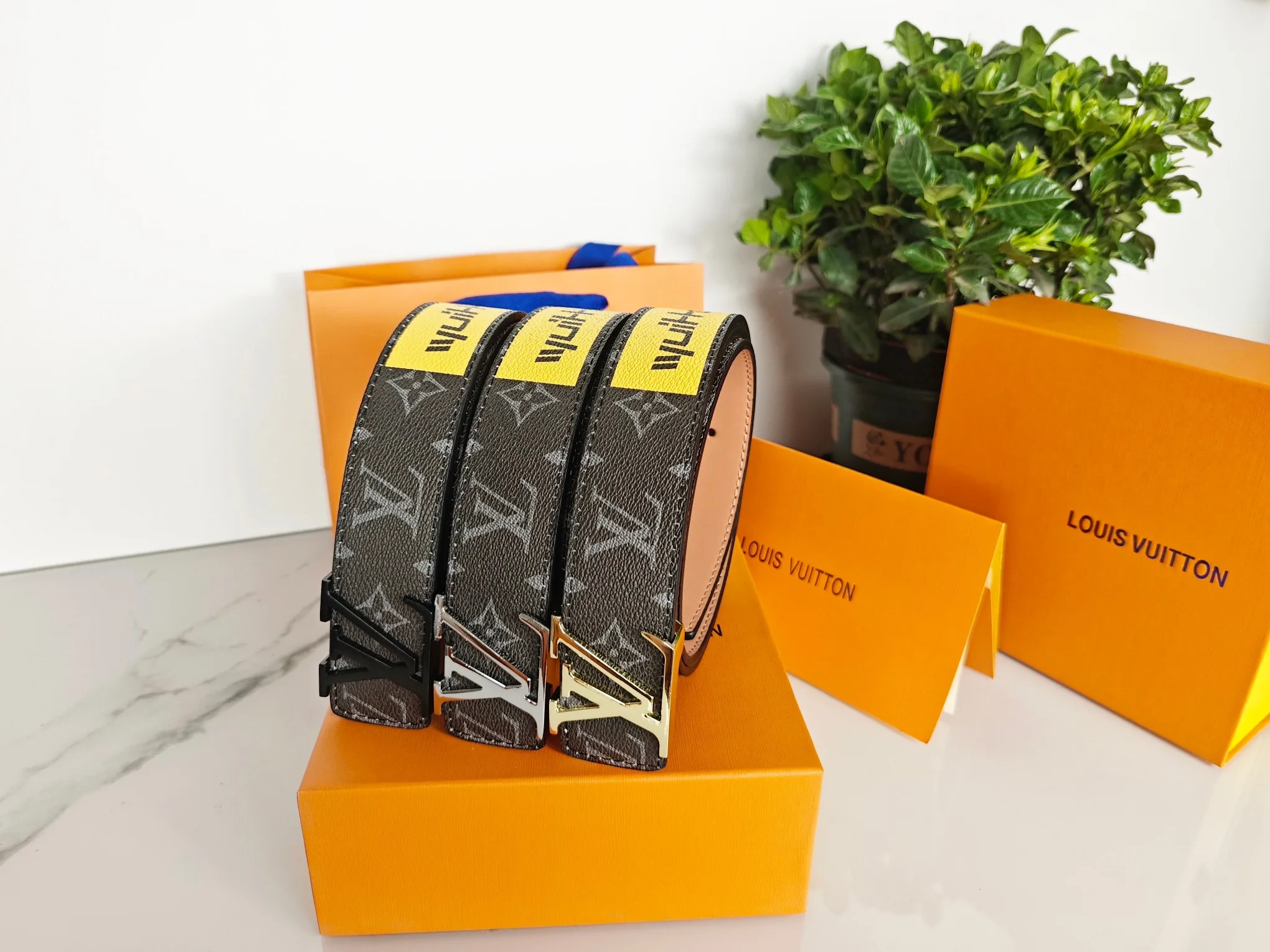 Louis Vuitton Gürtel
