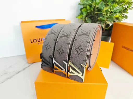 Bestseller Louis Vuitton Gürtel Grau Klassischer Stil